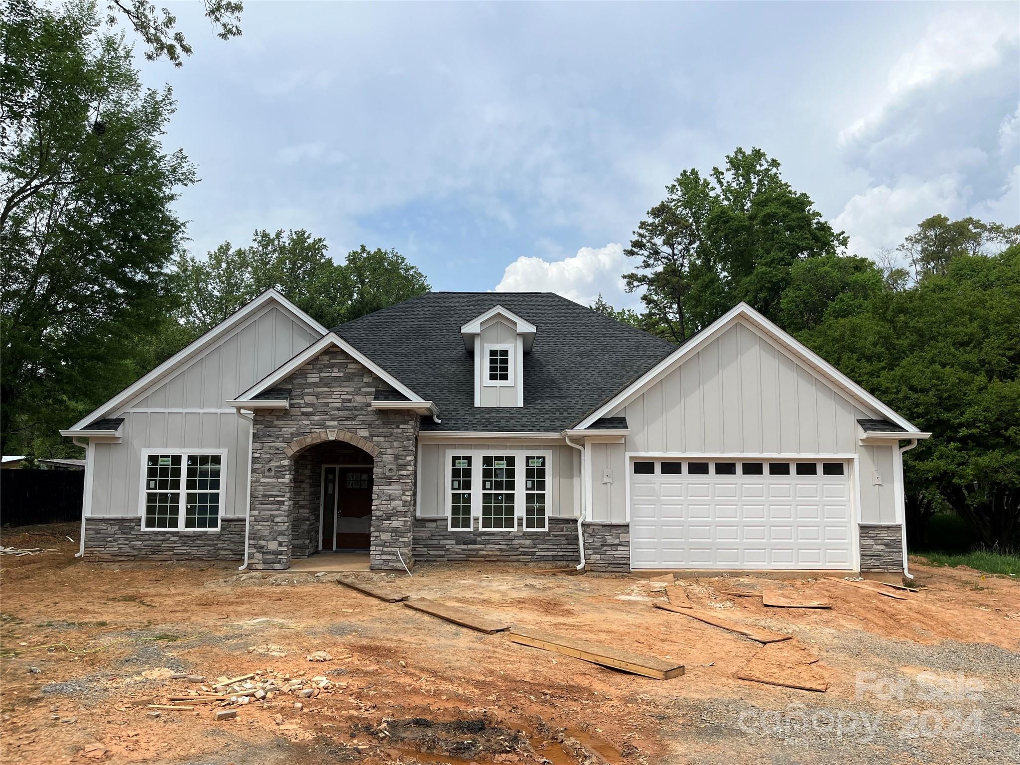 Photo of 2390 Armstrong Park Drive, Gastonia, NC 28054