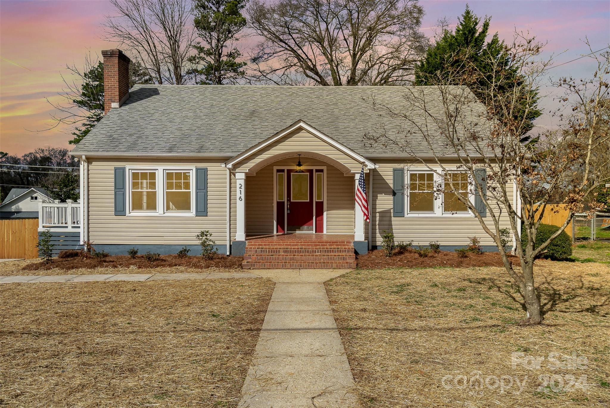Photo of 216 Glendale Avenue, Mount Holly, NC 28120