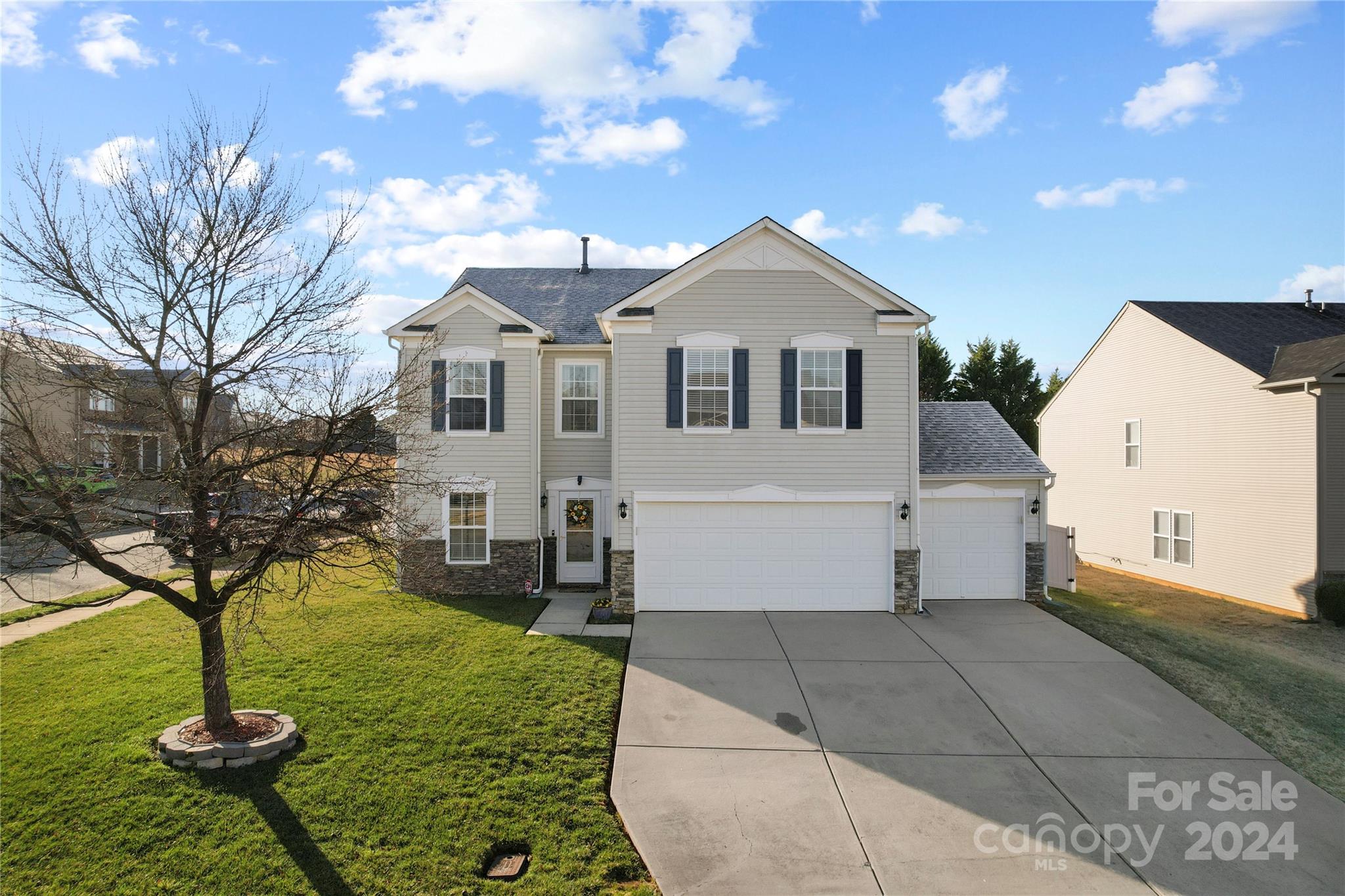 Photo of 101 Bennett Trail Drive, Mount Holly, NC 28120