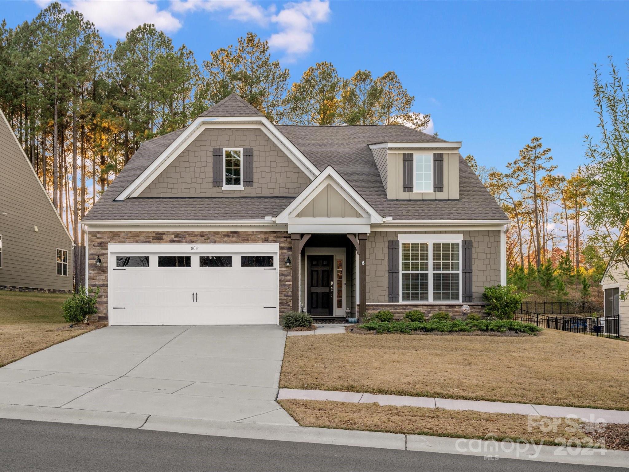 Photo of 804 Botticelli Court, Mount Holly, NC 28120