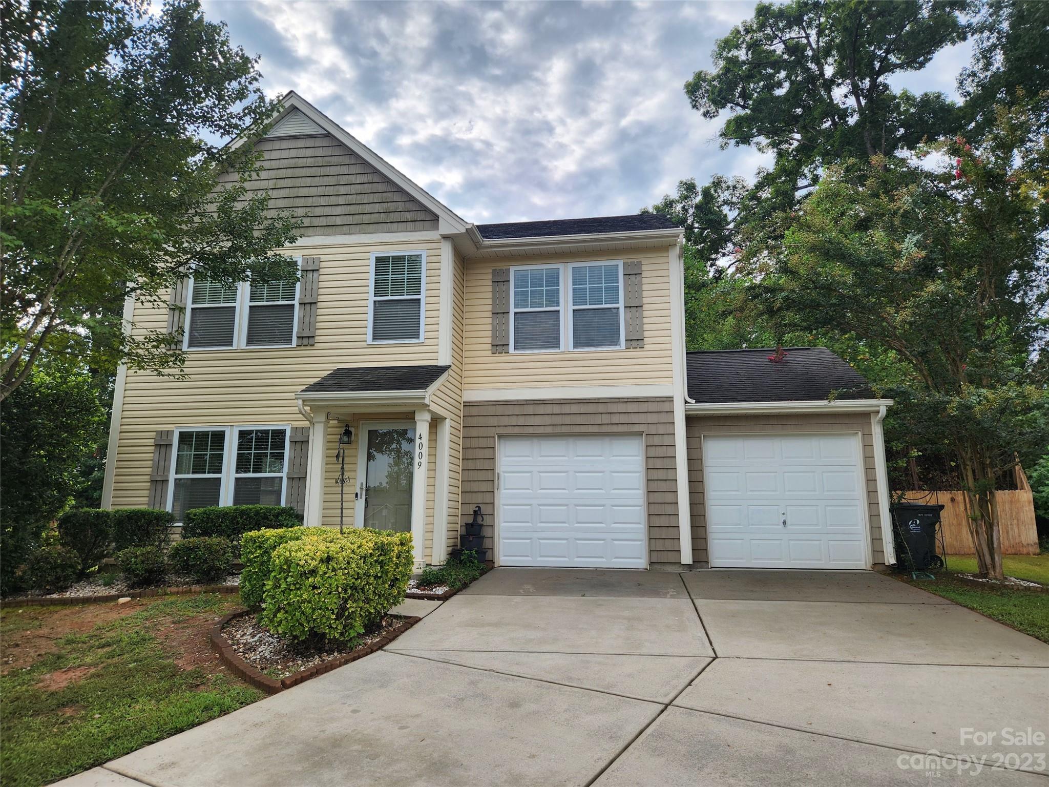 Photo of 4009 Egrets Nest Court, Mount Holly, NC 28120