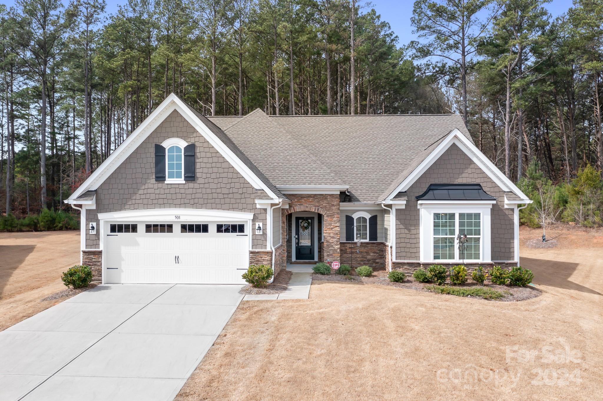 Photo of 508 Vermeer Court, Mount Holly, NC 28120