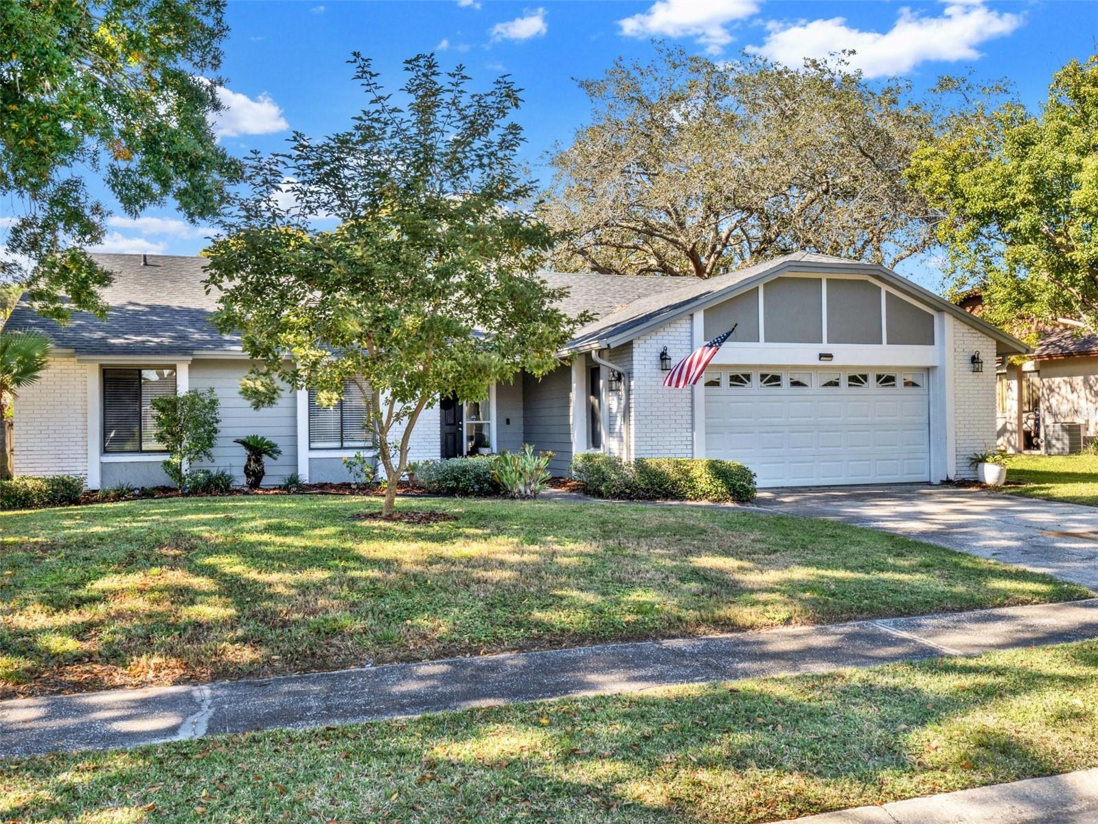 Photo of 932 LOGENBERRY TRAIL, WINTER SPRINGS, FL 32708