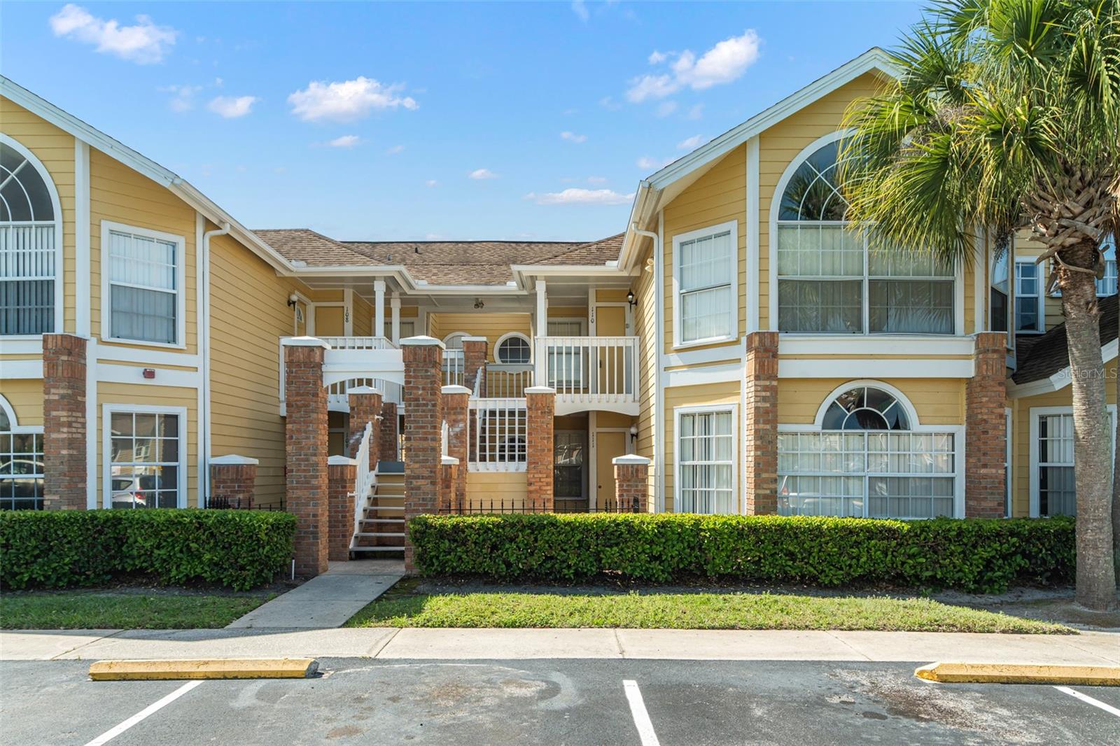 Photo of 2468 SWEETWATER CLUB CIRCLE, KISSIMMEE, FL 34746