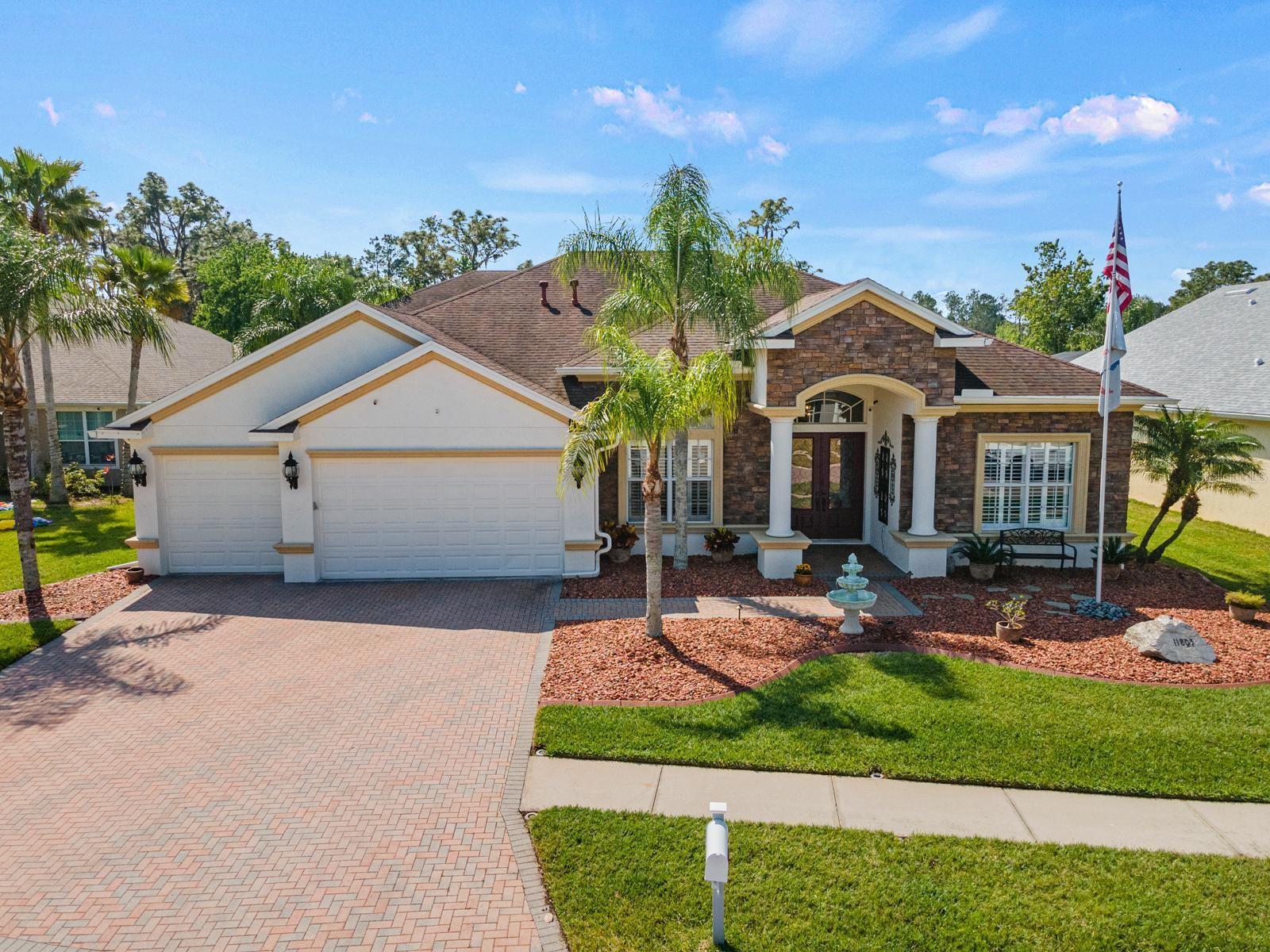 Photo of 11805 NEWBERRY GROVE LOOP, RIVERVIEW, FL 33579