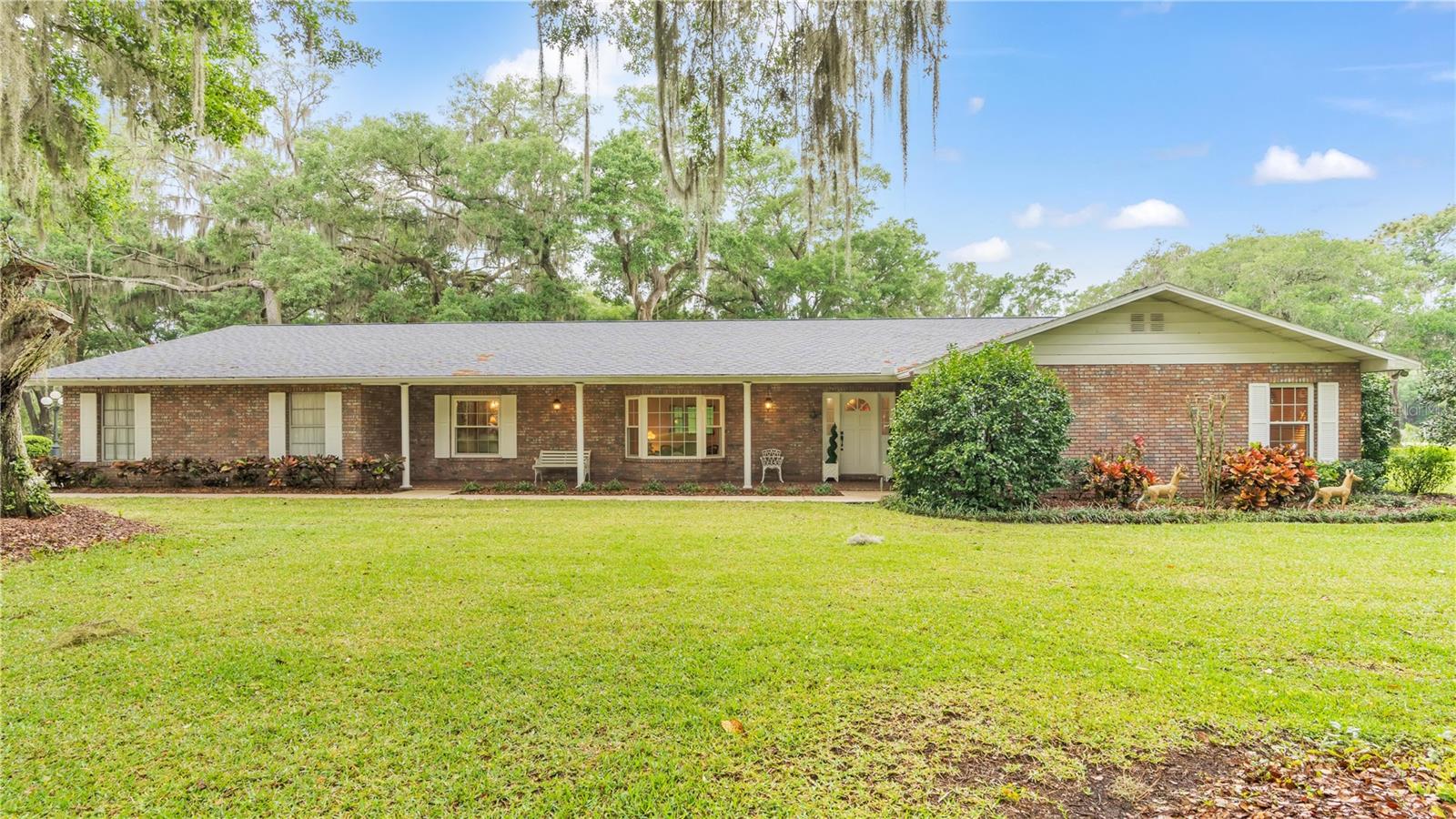 Photo of 4640 FOREST DRIVE, MULBERRY, FL 33860