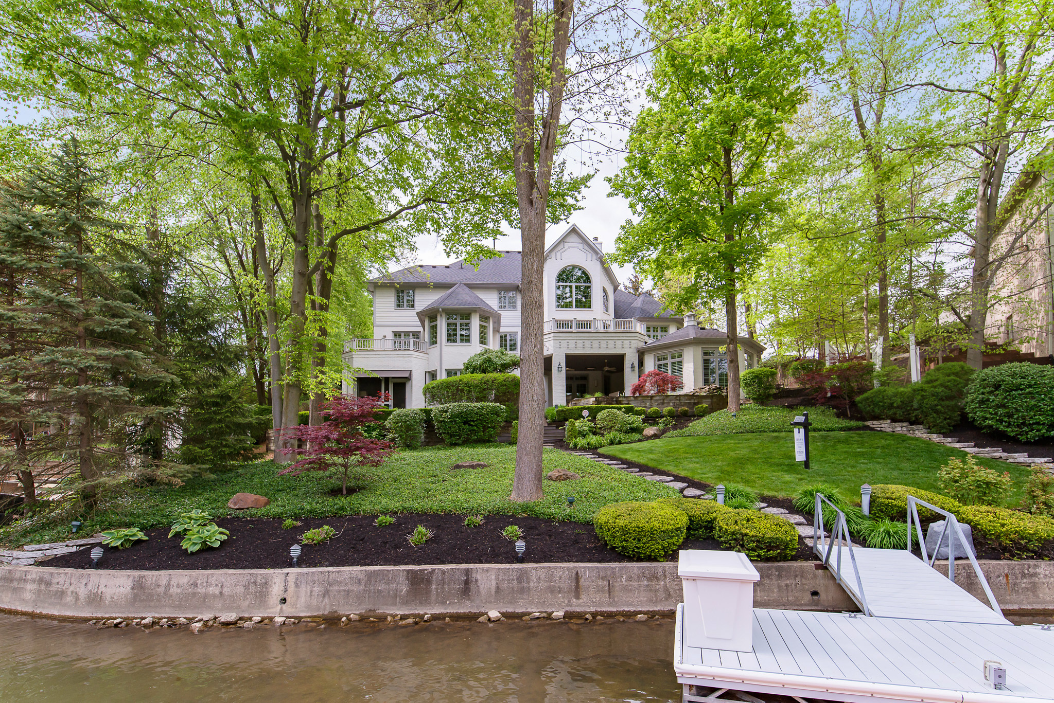 Photo of 12151 Admirals Pointe Circle, Indianapolis, IN 46236