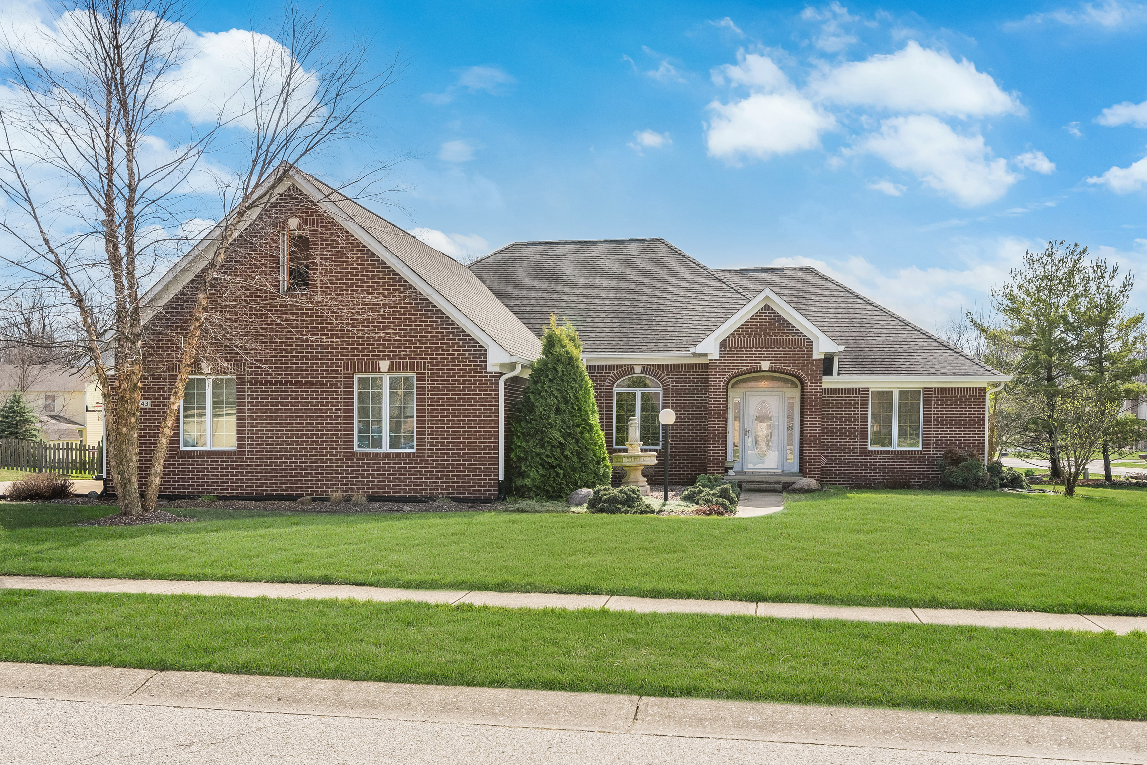 Photo of 1943 Hunters Trail, Brownsburg, IN 46112