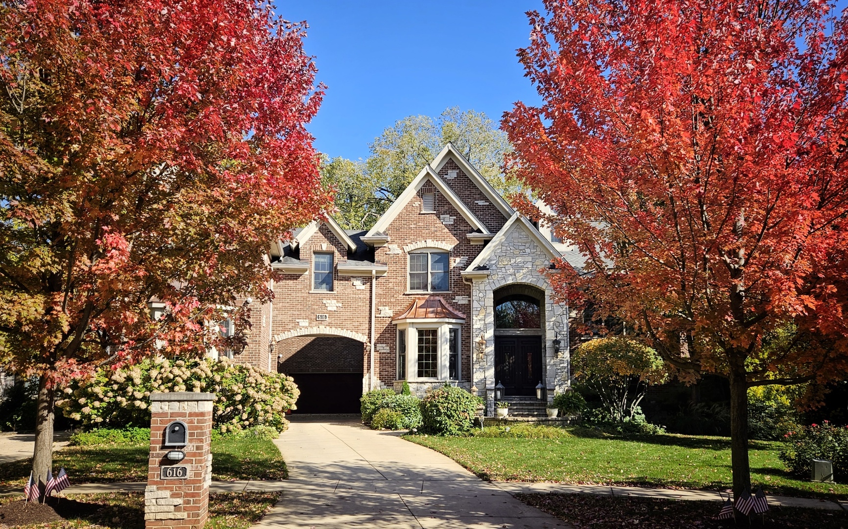 Photo of 616 Driftwood Court, Naperville, IL 60540