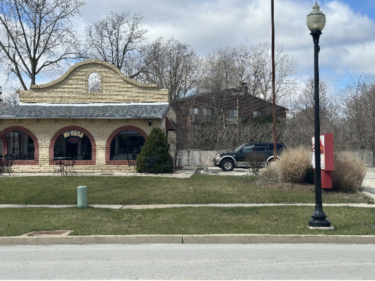 Photo of 1720 N Main Street, Wheaton, IL 60187