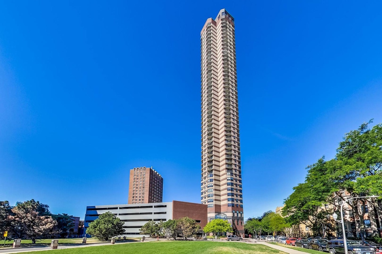 Photo of 3660 N Lake Shore Drive, Chicago, IL 60613